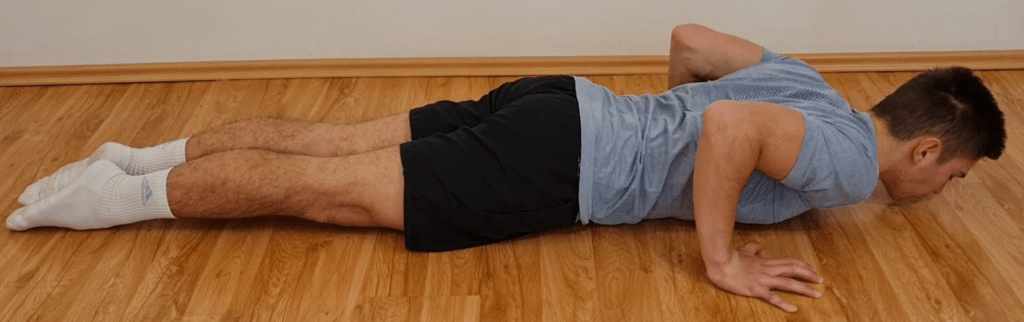 Gimnastički trening kod kuće za naprednije(srednje težine)
